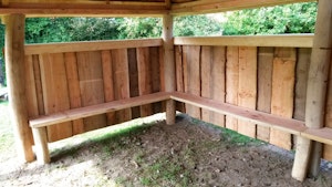 Multihus - bänk - bild 1