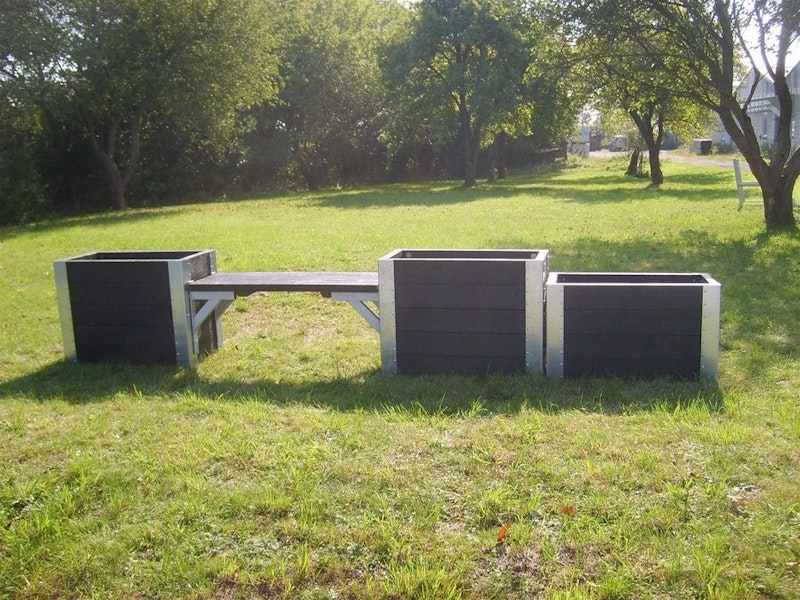 Pelargon (bänk till blomlådor)