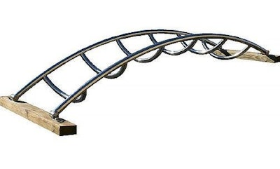 Armgångsbro till torn