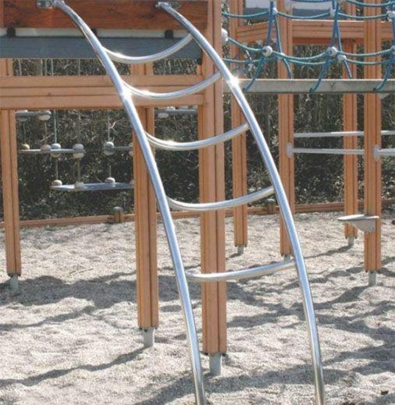 Böjd stege - bild 1