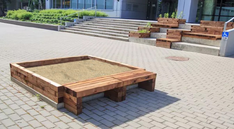 Sandlåda med bänk - bild 2