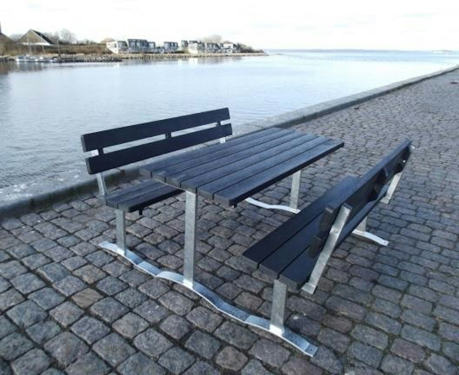 Vila 3550 Bänkar och Bord