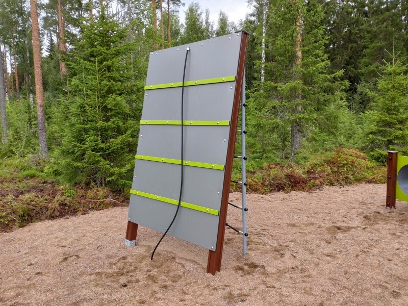 Lutande Klättervägg - bild 3