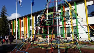 Studsmatta h. 4,5m (fall höjd 1,35m) - bild 3