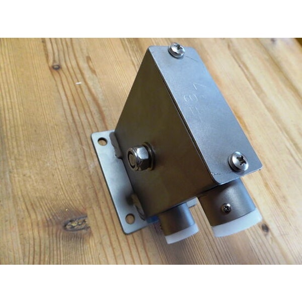 Reservdel - Utförande: with a flange, with 2 flanges