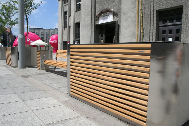 Blomlåda Nurmsi 200x200 cm