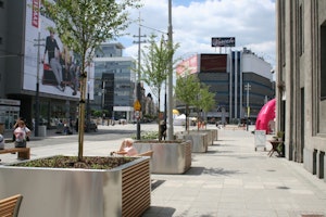 Blomlåda Nurmsi 200x200 cm - bild 2