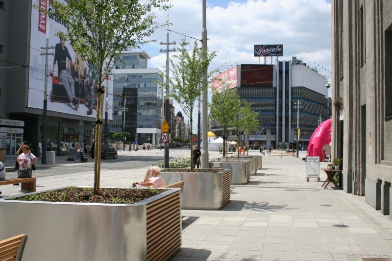 Blomlåda Nurmsi 200x200 cm - bild 2