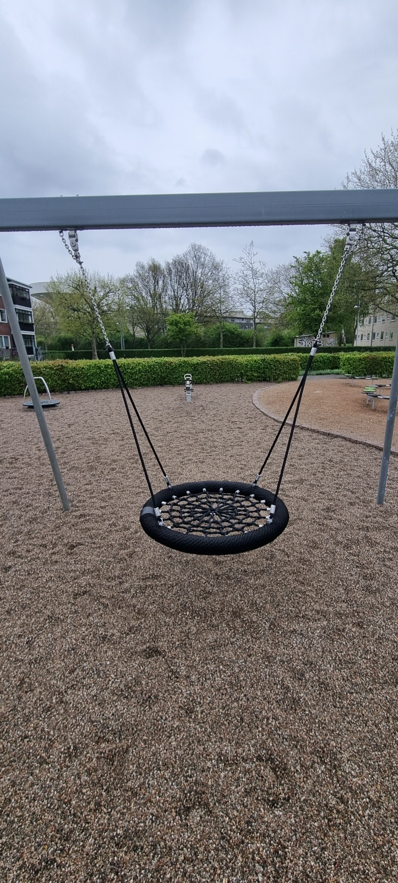 Gungsits Fågelbo d.1,0m, fästen, säkerhetskedjor (svart) - bild 3