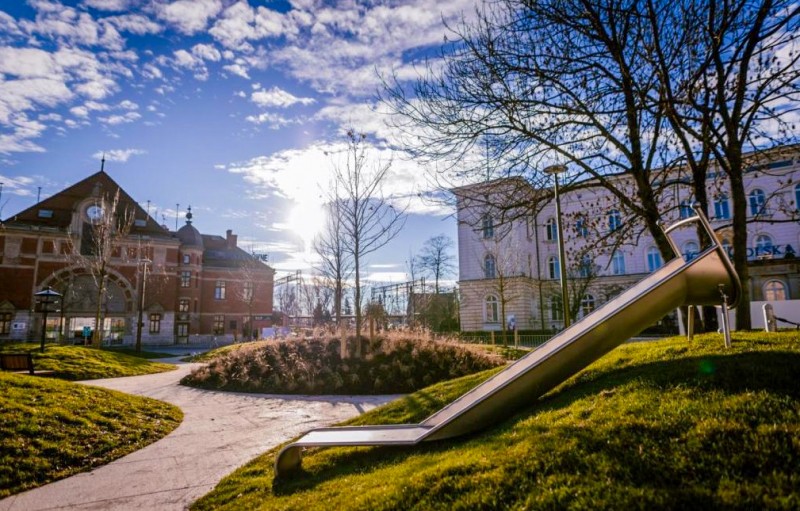 Släntrutschkana Gliti 1.4 m (LEK0312002)