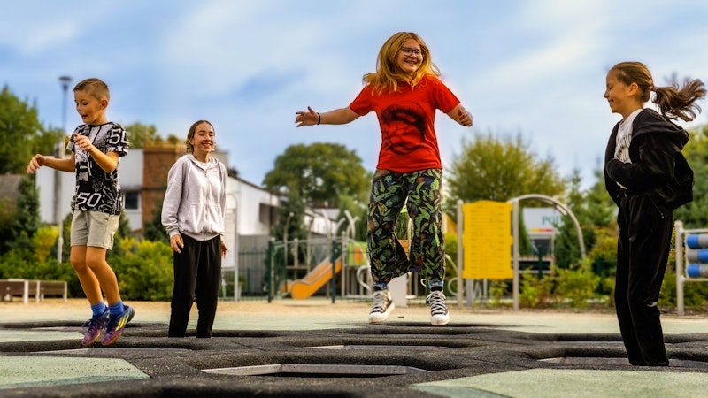 Studsmatta Trampolin FÖRSTA HJÄLPEN KIT - bild 4