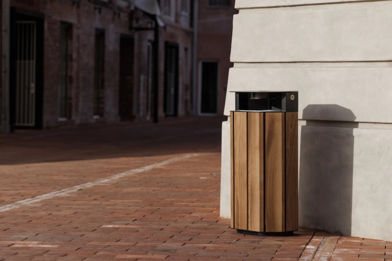 Papperskorg Zonen 61 L med askkopp