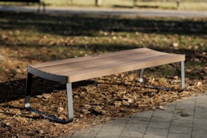 Parkbänk Pirita (1,80 m), utan ryggstöd - bild 1