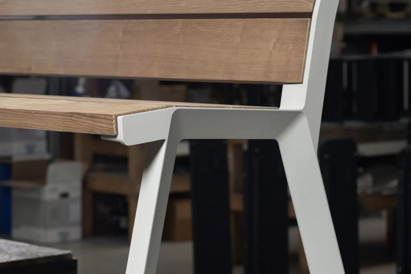 Parkbänk VÕSU (1,80 m)