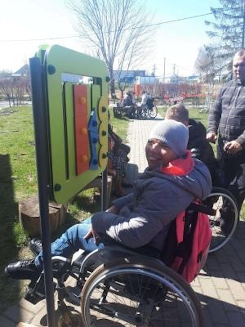 Inkluderande geometrisk lekpanel - bild 3