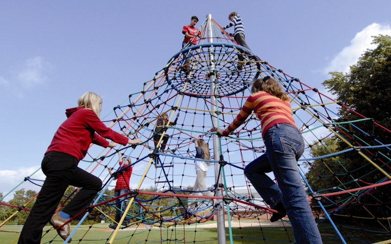 Studsmatta h. 7,5m (fall height 2m) - bild 2