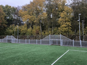 ARENA 5b (29x16m)