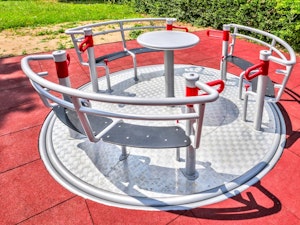 Inclusive roundabout YUGO 3