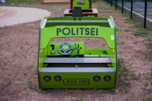 Polis II - bild 12
