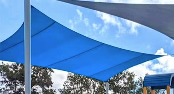 Lekplats vid camping och hotell