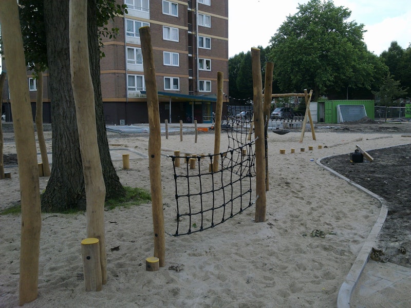 Stiltor med klätternät, 150cm - bild 5