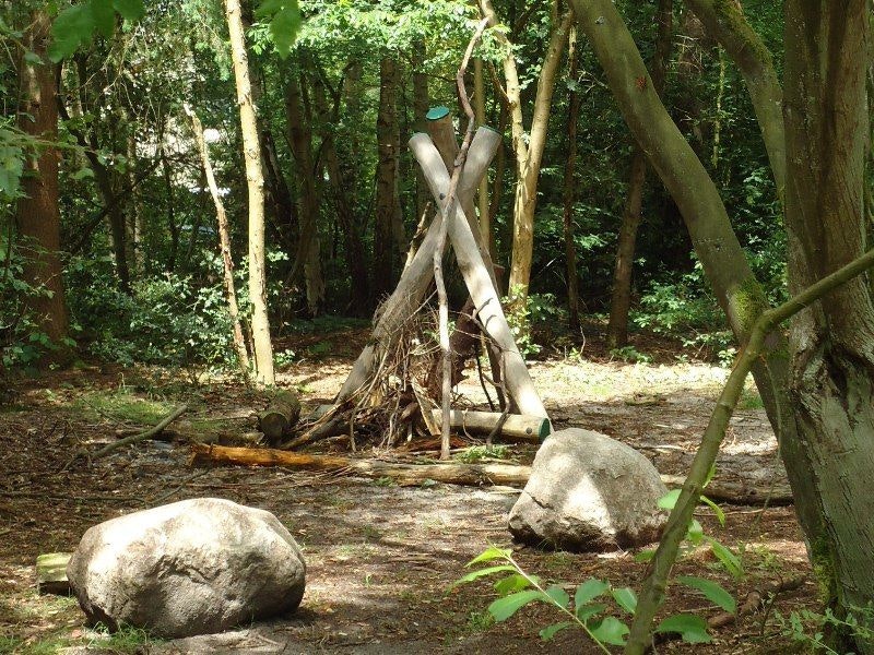 Trepunkts lekhus - bild 2