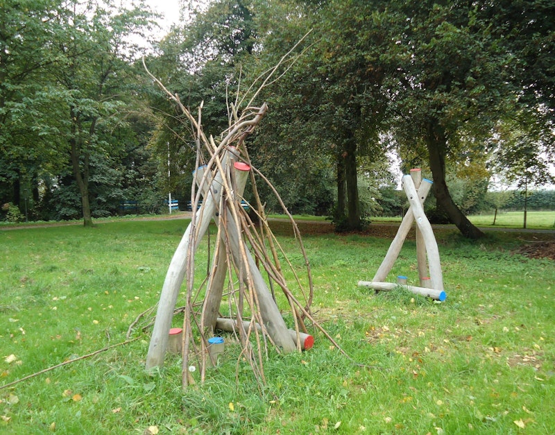 Trepunkts lekhus - bild 3