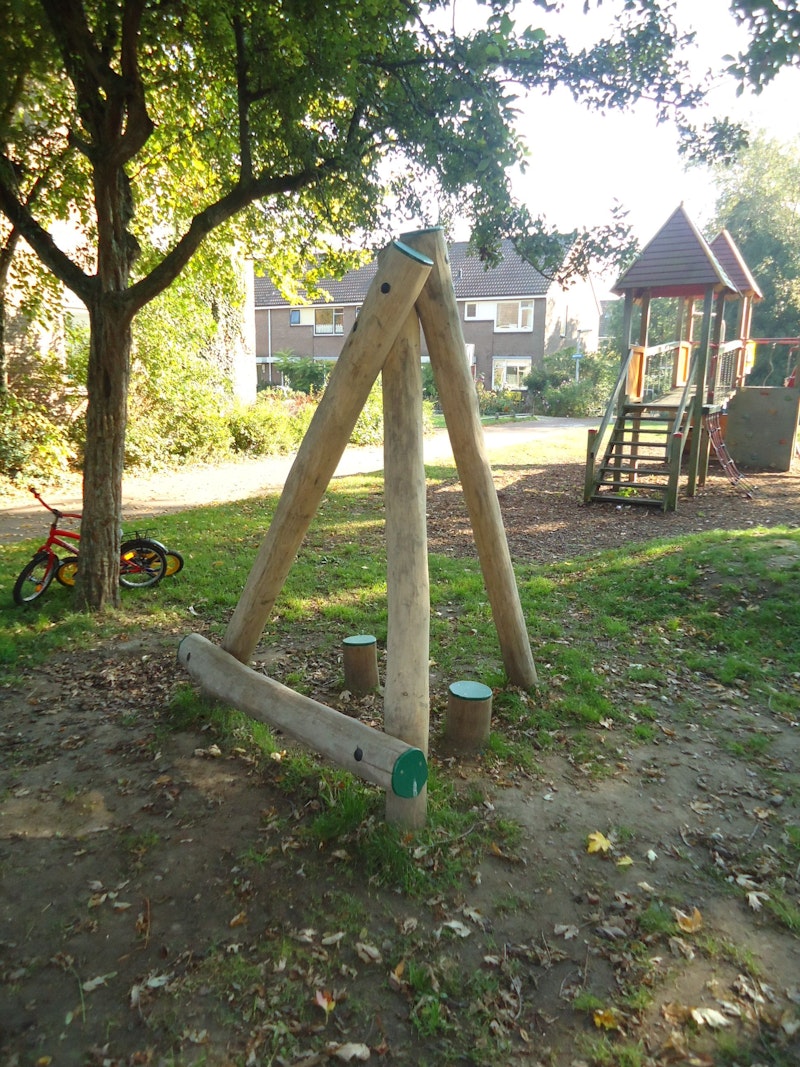 Trepunkts lekhus - bild 4