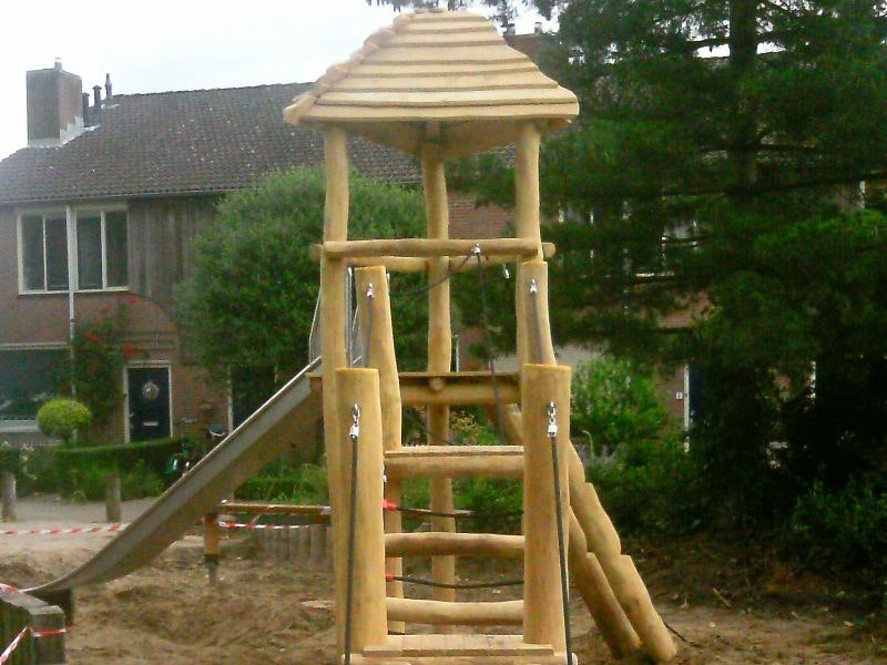 Torn med rutschkana (Lek1401068) - bild 4