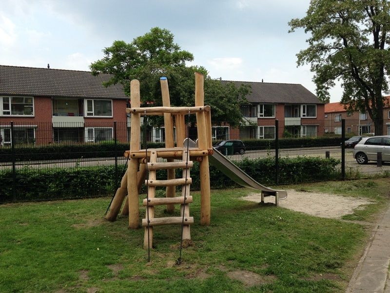 Torn med rutschkana 150 - bild 5