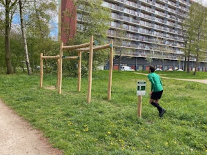Trimbaan toestel, monkey bar - bild 5