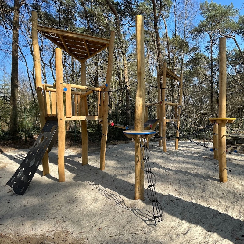 Tornkombination med klätterbana och rutschkana - bild 4