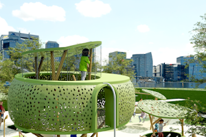 Lekstallning Shrub Treehouse - bild 5