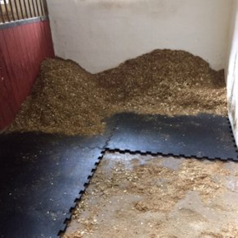 Pusselspilt stallmatta, 90 x 120 cm, 20 mm tjocklek - bild 8