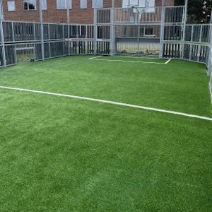 ERIK ECO Safegrass, konstgräs, rulle skuren, bredd 4 m - bild 2