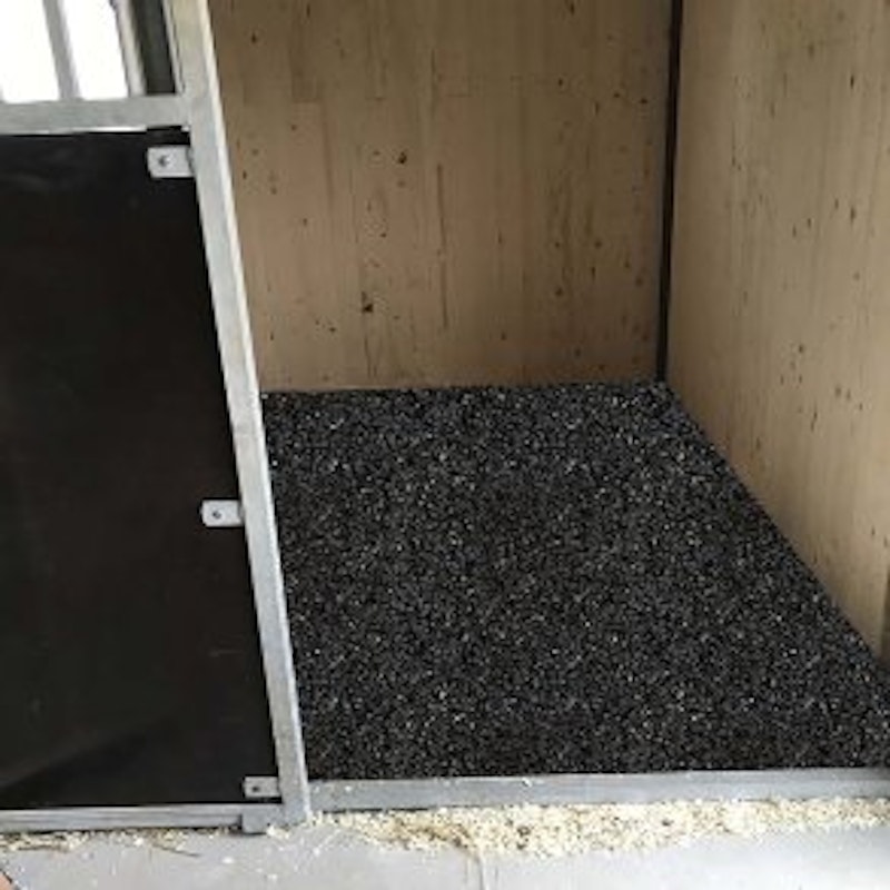 Stöpt gummigolv, 9 m² - bild 2