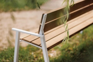 Parkbänk KÄSMU (1,8 m) - bild 3