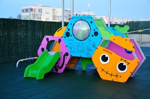 SPOOKY HILL, HDPE rutschkana - bild 3