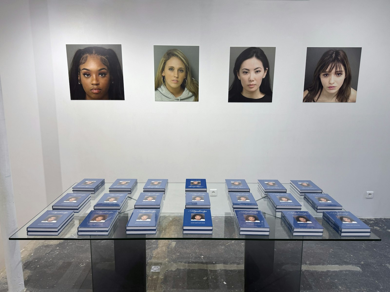 PARIS POP-UP: 'MUGSHAWTYS'