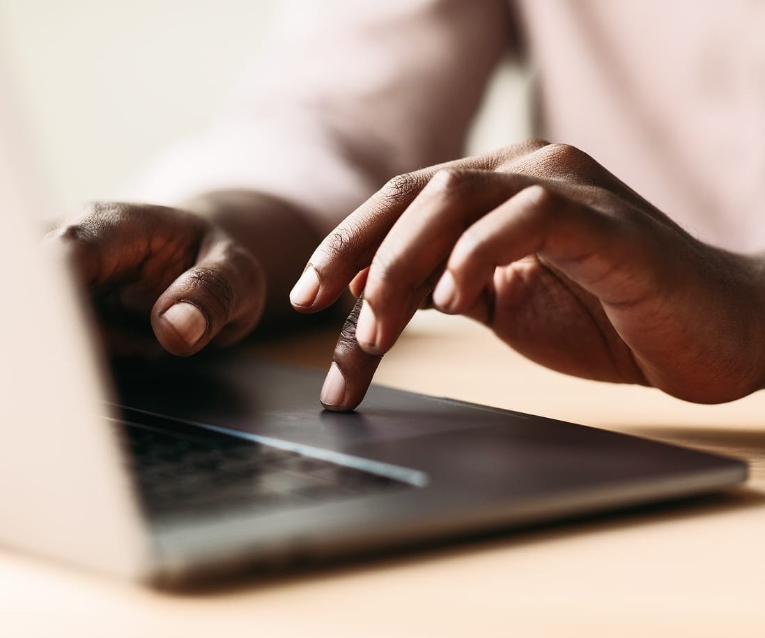 Uncover insights icon