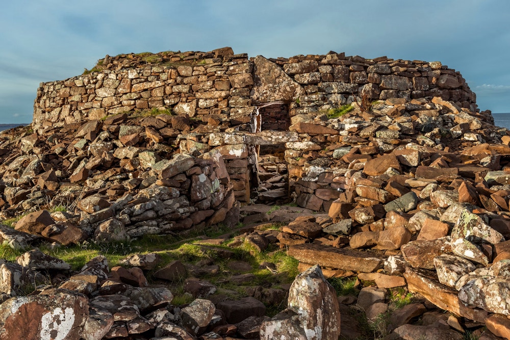 Dry Stone Masonry for Smithsonioan Magazine