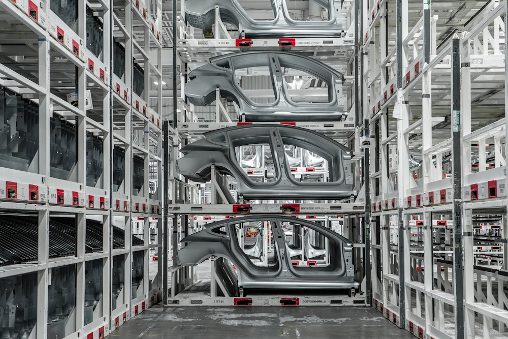 Model 3 production for The New York Times