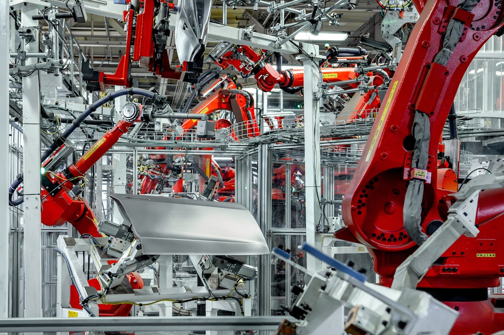 Model 3 production for The New York Times
