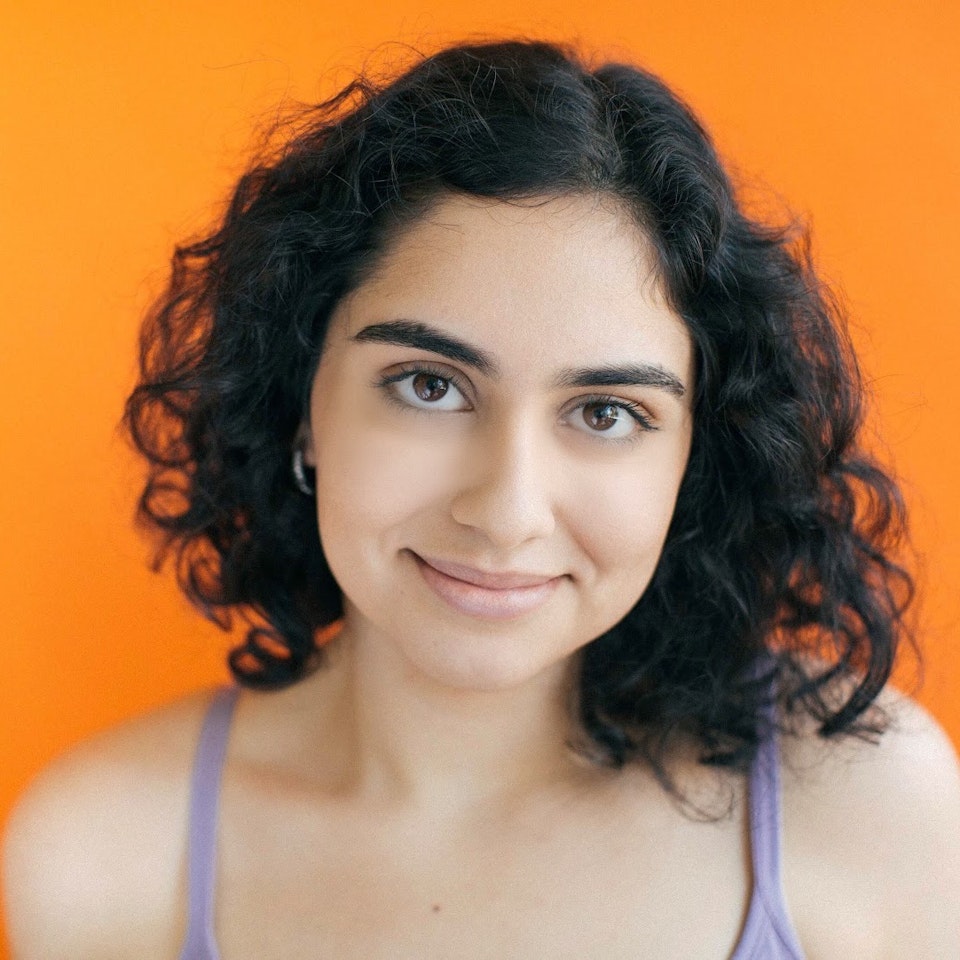 Yassi Noubahar headshot