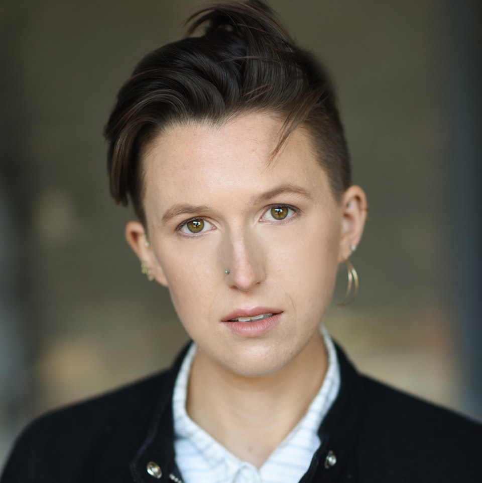 Elise Ammondson headshot