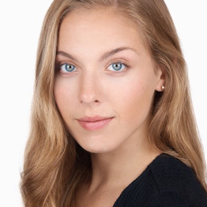 Selene Klasner 1589827181718