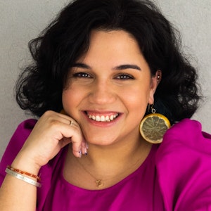 Zeynep Akca-Malbrough Headshot