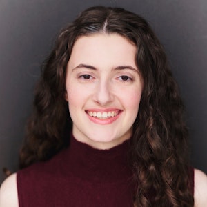 Abigail Redlich headshot 1,678,679,760,331