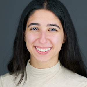 Rona Moriah headshot 1,686,601,252,451