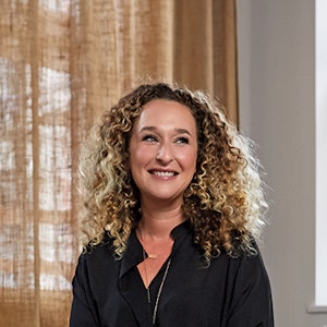 Riva marker headshot 1,687,254,887,951